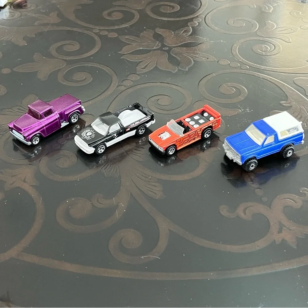 Hot Wheels Pick Up Trucks